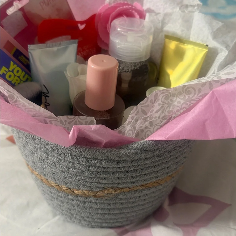 Makeup Gift Set with Pink and Gold Accents